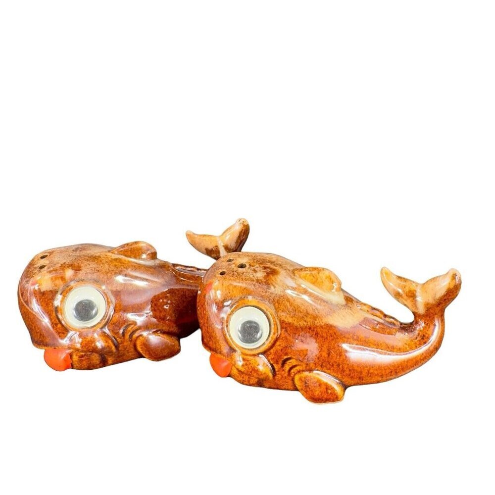 Vintage RedWare While Ceramic Hand Glazed Salt And Pepper Shaker Set Wiggly Eyes